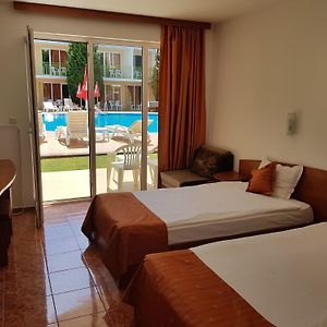 Deluxe Dreibettzimmer
